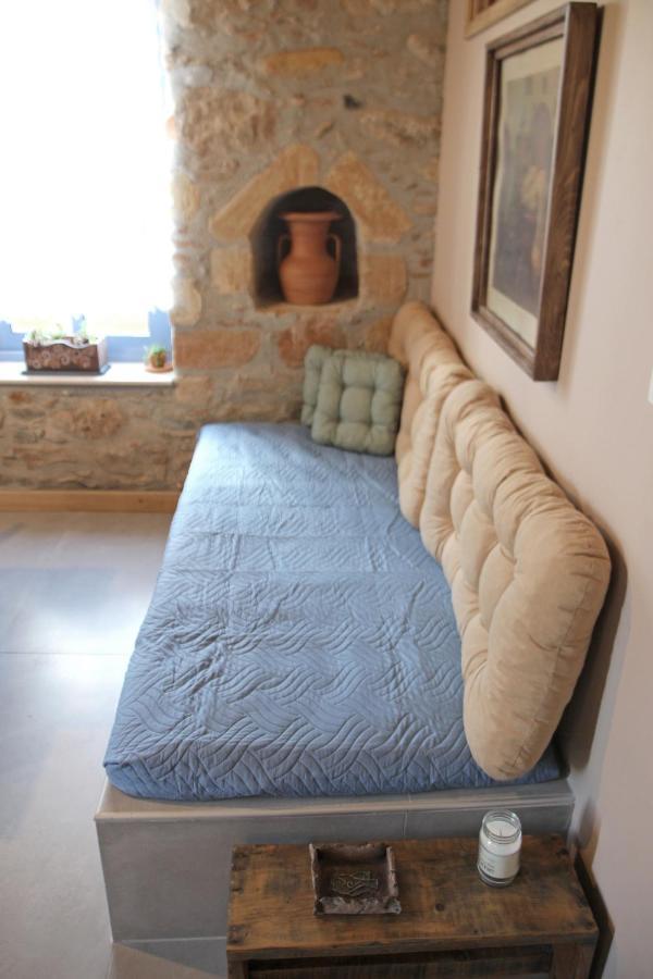 Laini Guest Houses Kouloukouthiana エクステリア 写真
