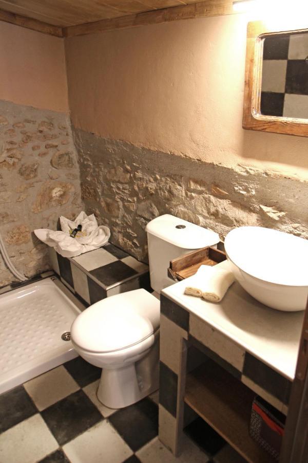 Laini Guest Houses Kouloukouthiana エクステリア 写真